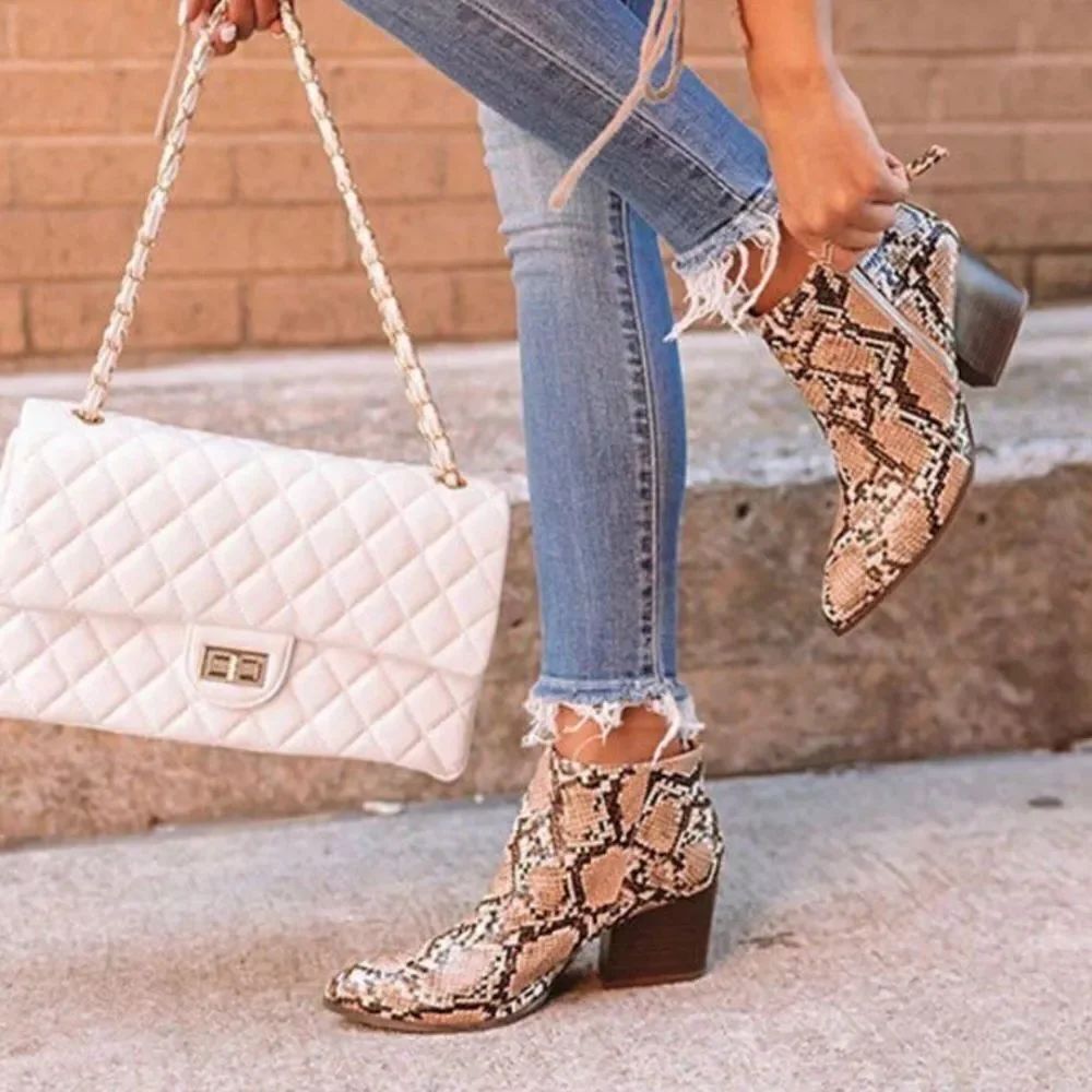 BRAND NEW NEW DAY POINTED TOE ZIP CLOSURE SNAKESKIN ANKLE BOOTIE - Picture 16 of 16
